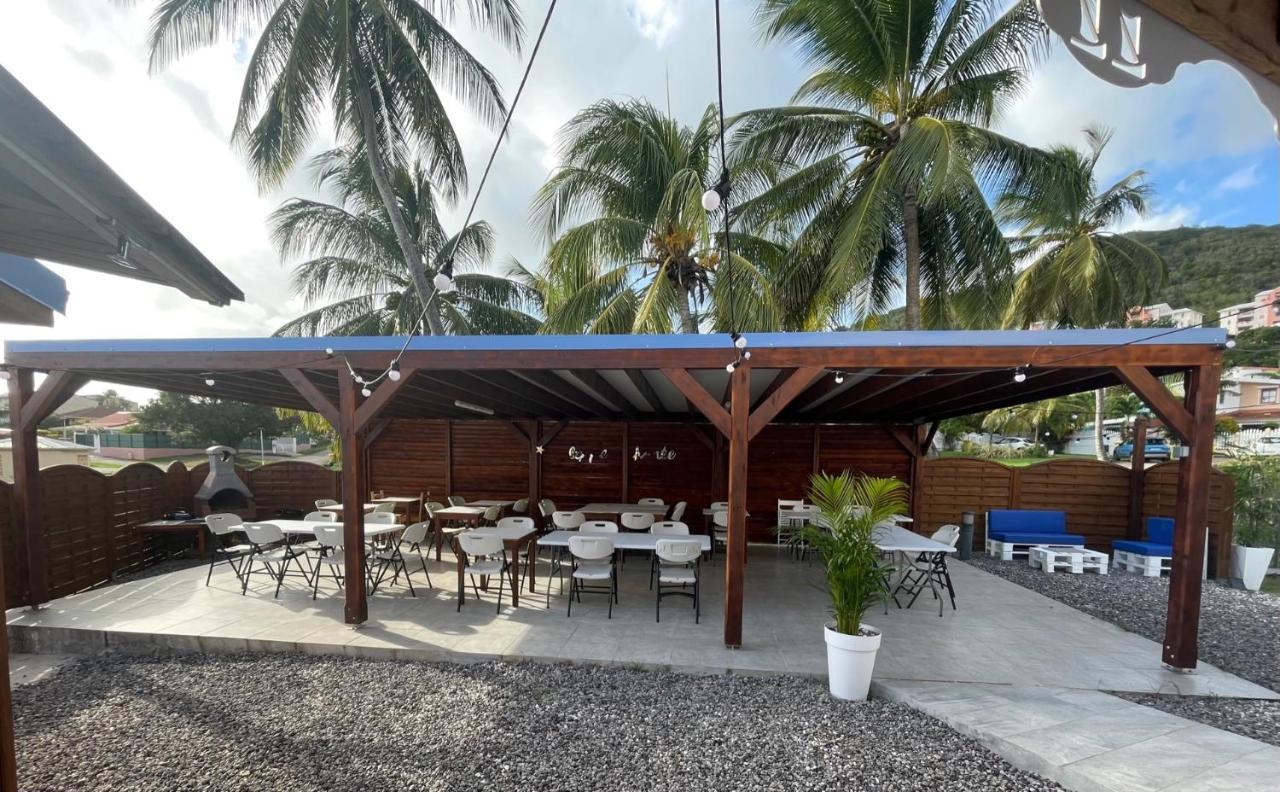 Les Creolines Aparthotel Sainte-Luce Exteriör bild