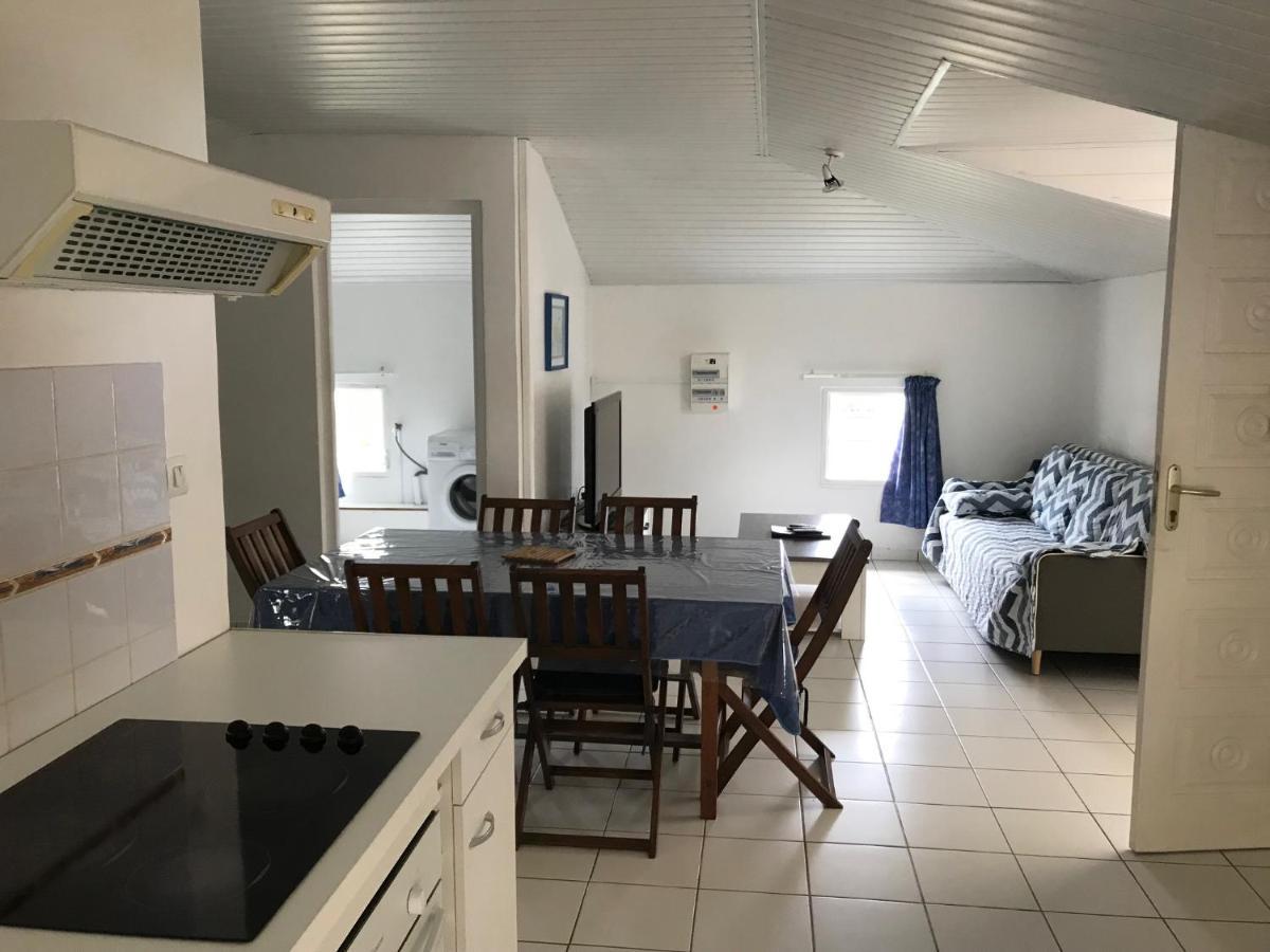 Les Creolines Aparthotel Sainte-Luce Exteriör bild