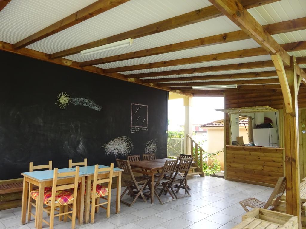Les Creolines Aparthotel Sainte-Luce Exteriör bild